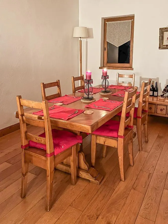 Chalet L'Arnica Les Gets Apartment