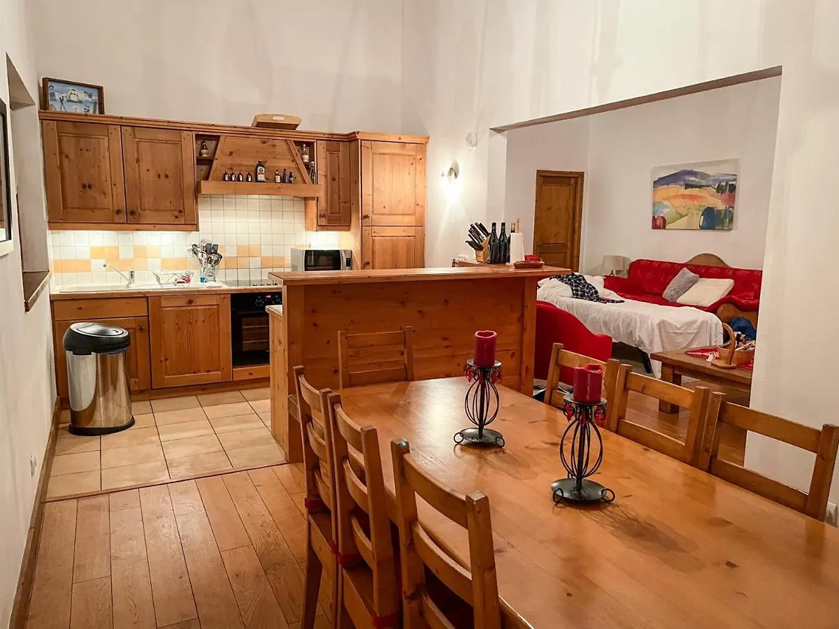 Chalet L'Arnica Les Gets Apartment